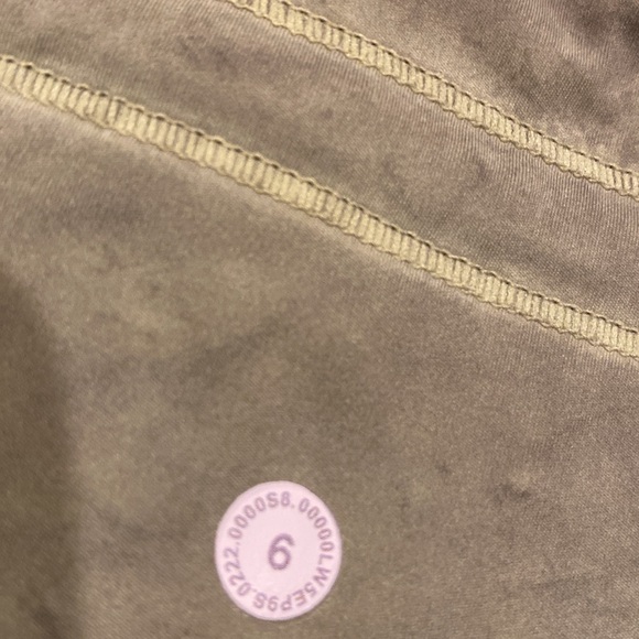 NEW LULULEMON FULL LENGTH HIGH WAISTED YOGA PANTS🍋 - Picture 11 of 16